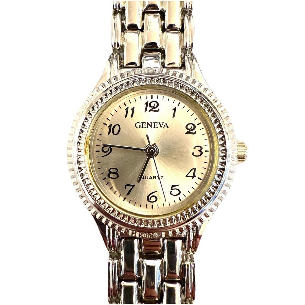 Lovely! Silver Toned Watch NEW! Geneva Women Bracelet Fashion Jewelry Y2K